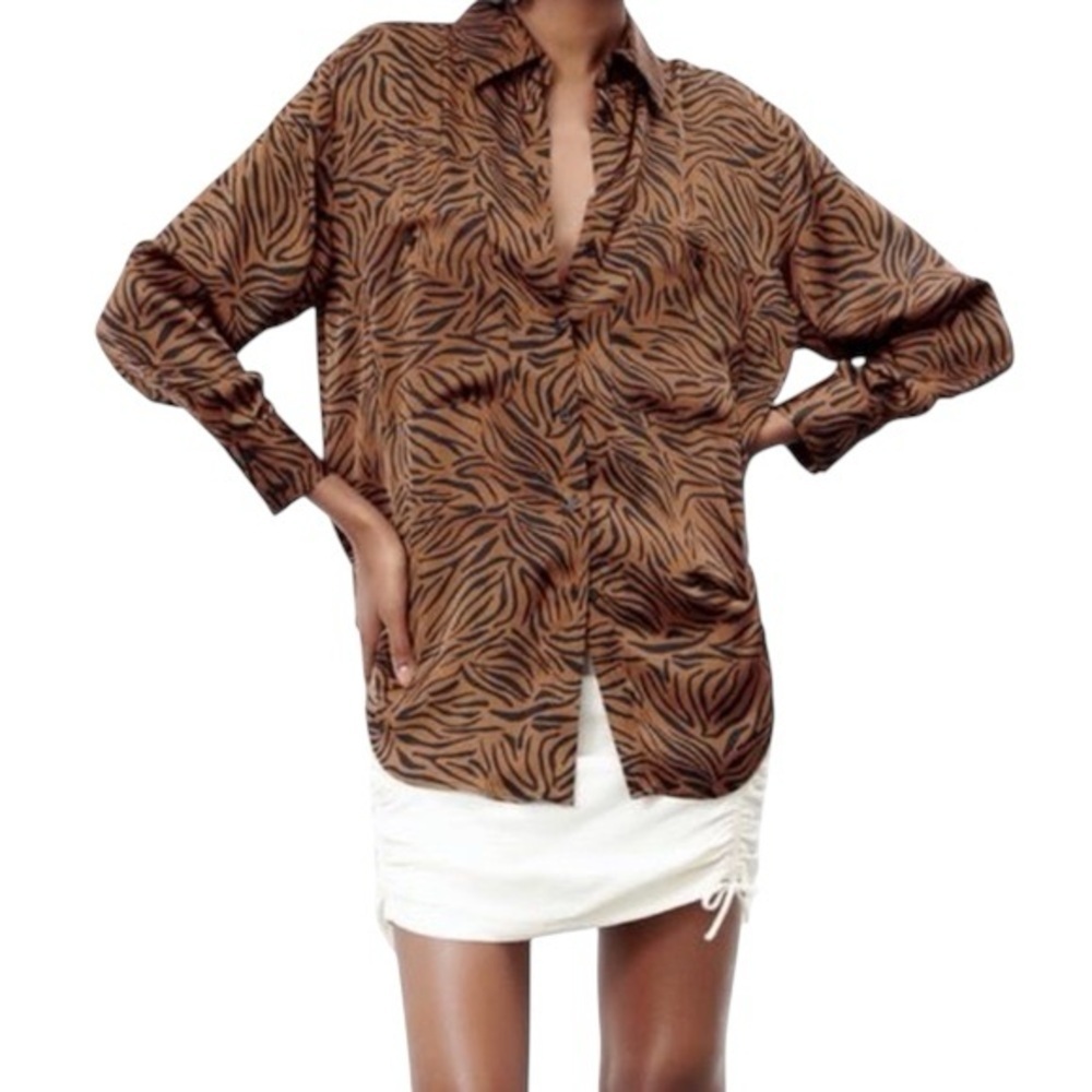 Zara Animal Print Button-Down Blouse – Size XL